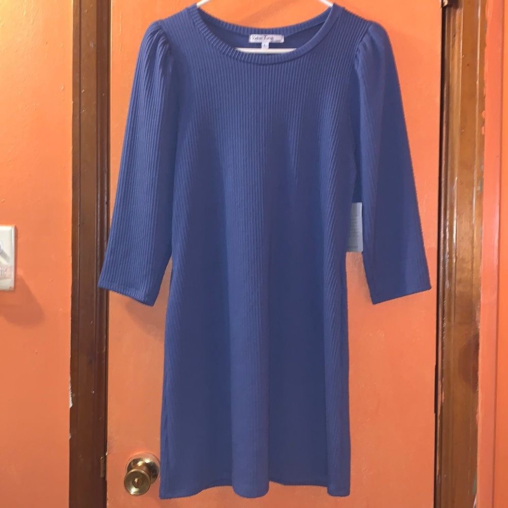 *3 for $25* Velvet Torch Blue Dress w/ pockets Size L. SUPER SOFT